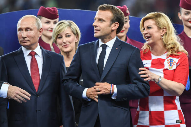 埃贝尔的策 埃贝尔的策