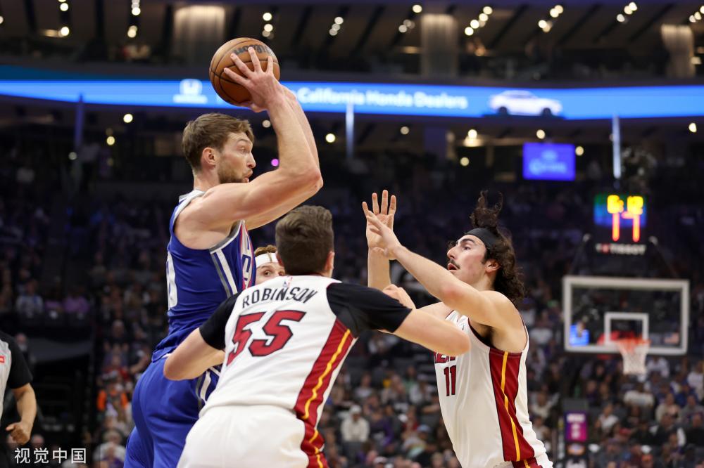 通过应用他 通过应用他